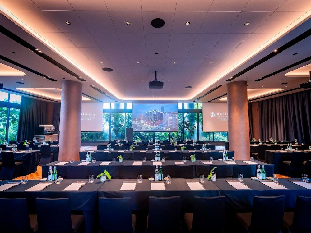 Фото Pullman Singapore Hill Street