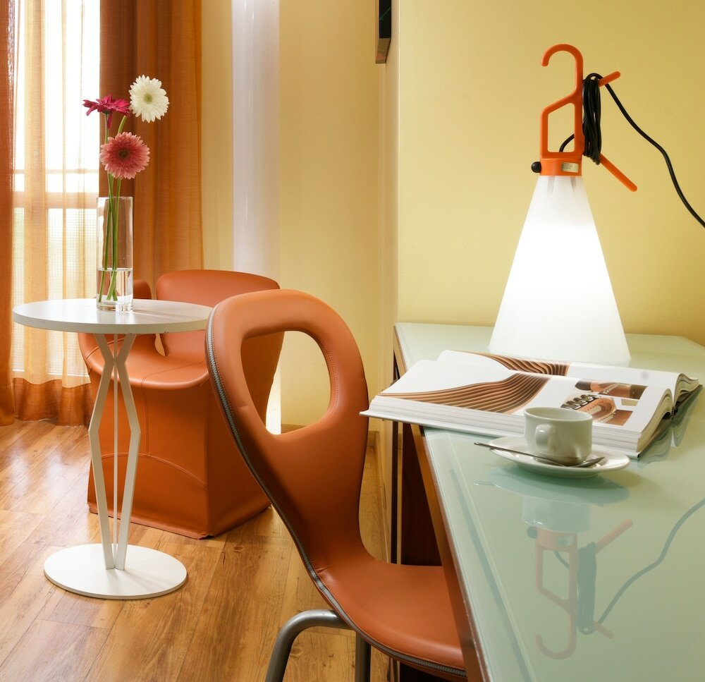 Фото Unahotels Mediterraneo Milano