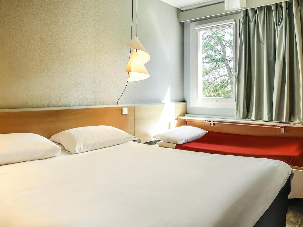 Фото Ibis Salon de Provence