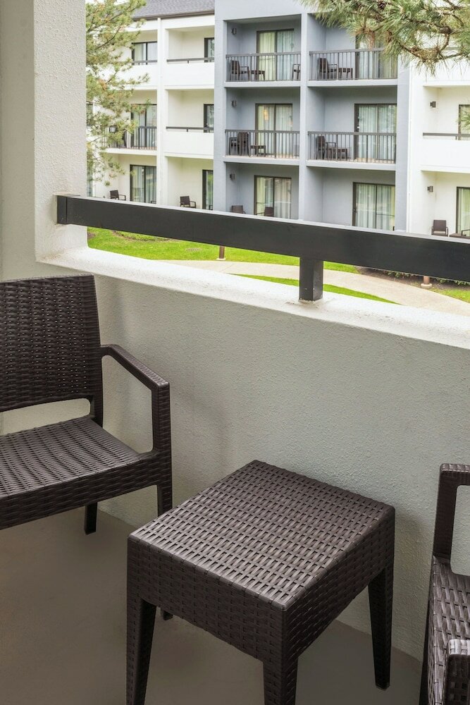 Фото Courtyard by Marriott Chicago Wood Dale