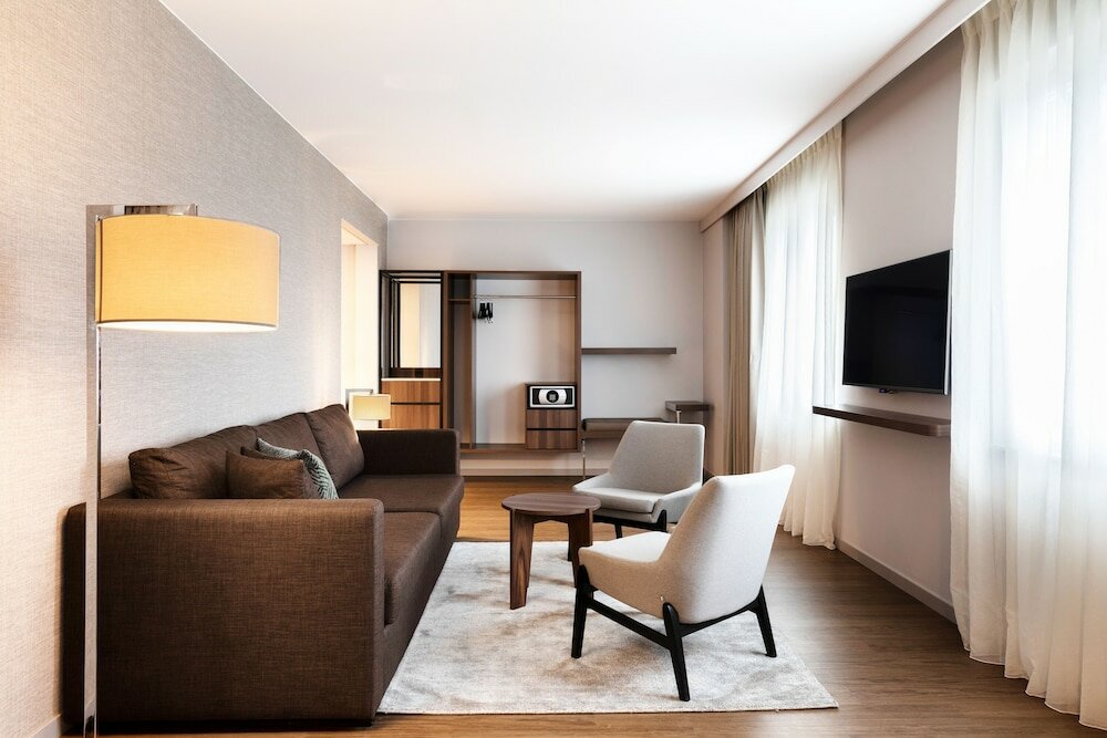 Фото Ac Hotel by Marriott Stockholm Ulriksdal