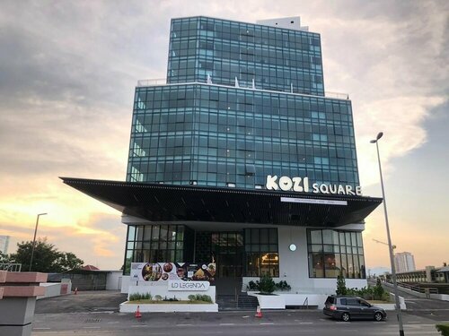 Гостиница Regatta Suites в Кучинге