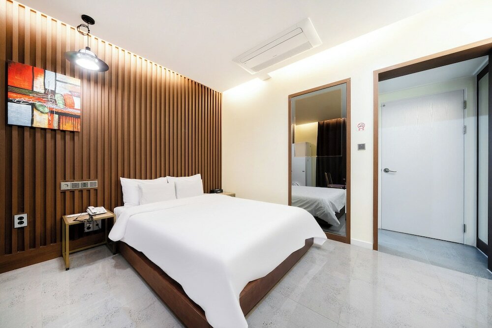 Фото Divine Hotel