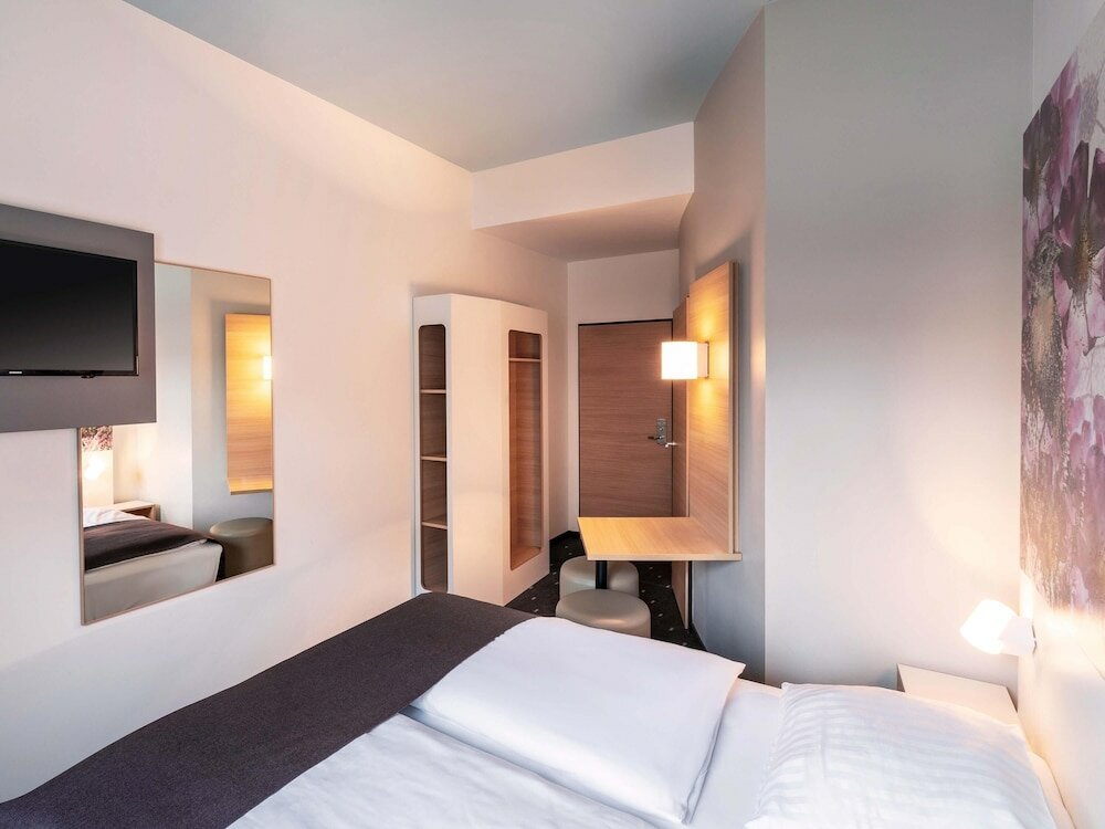 Фото B&b Hotel Hildesheim