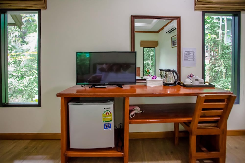 Фото The Vatika Resort and Spa