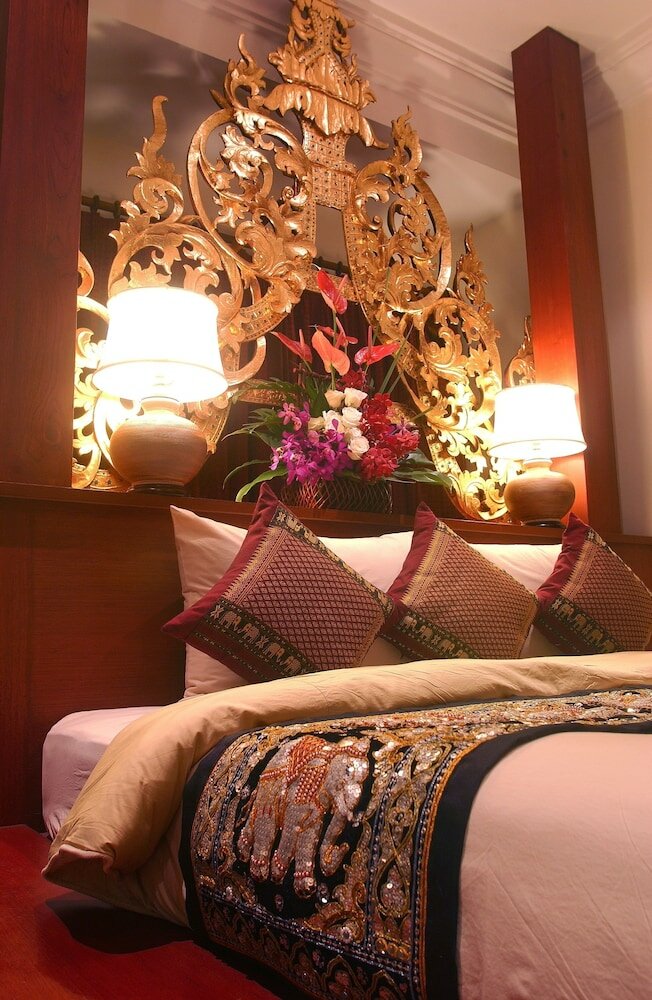 Фото Nirvana Boutique Suites 
