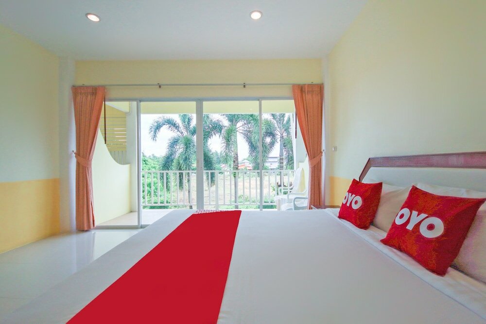 Фото Phuket Airport Sonwa Resort