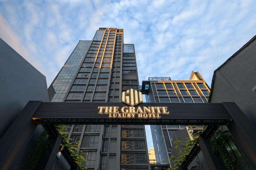 Фото The Granite Luxury Hotel
