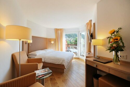 Гостиница Hotel Helvetia Intergolf в Кран-Монтане