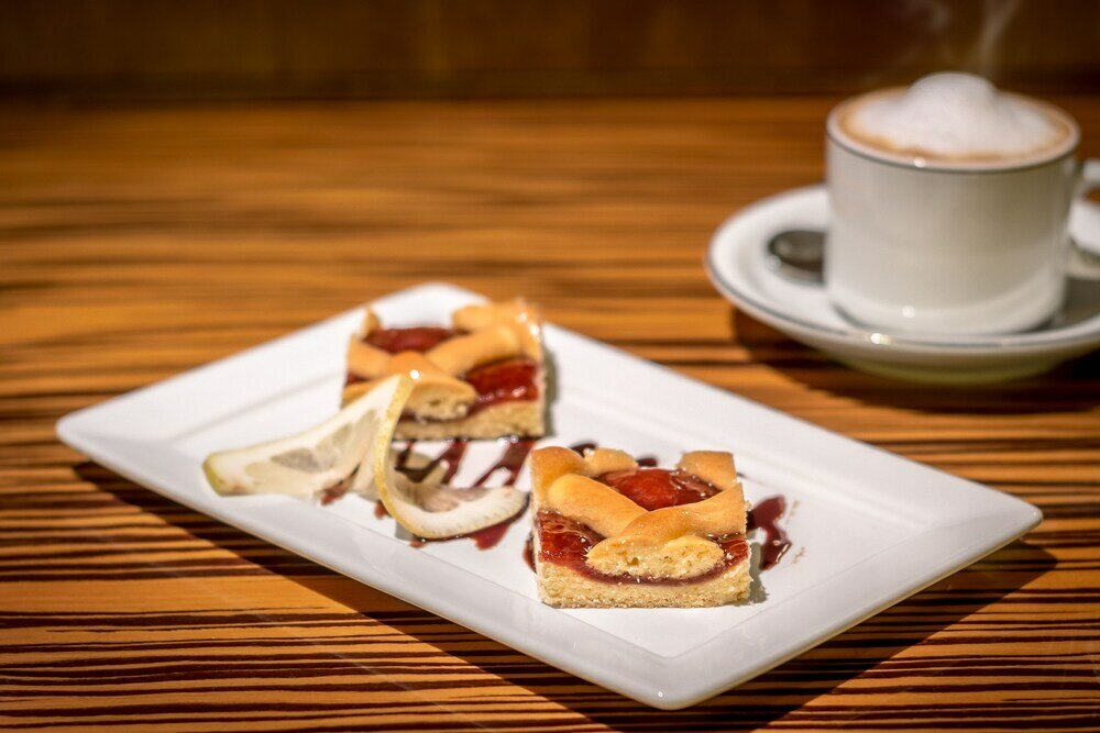 Фото Hotel Iruña