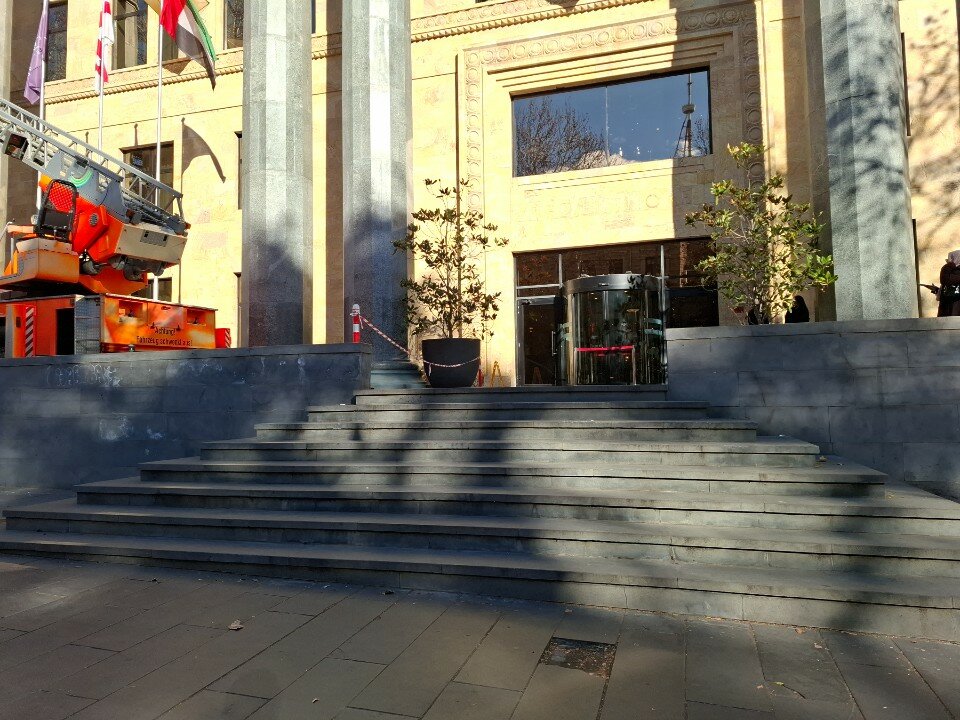 Фото The Biltmore Tbilisi Hotel