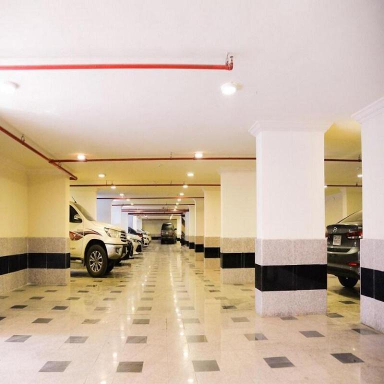 Фото Ebreez Grand Hotel