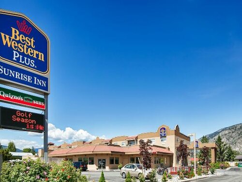 Внешний вид отеля Best Western Plus Osoyoos Hotel & Suites в Осойосе, фото 3