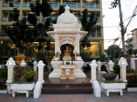 Фото Crystal Palace Hotel Pattaya