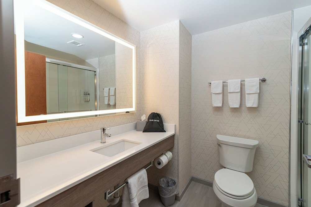 Фото Holiday Inn Express Hotel & Suites Seabrook, an Ihg Hotel