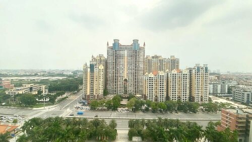 Внешний вид отеля Gladden Hotel Shilong в Дунгуани, фото 4