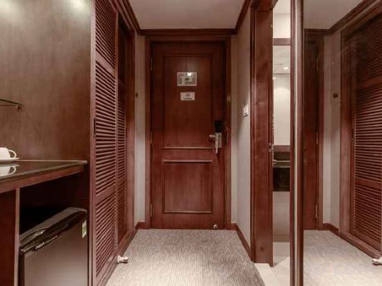 Фото La Passion Classic Hotel