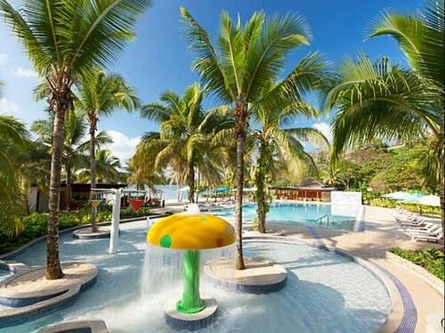 Гостиница Holiday Inn Resort Vanuatu в Вануату