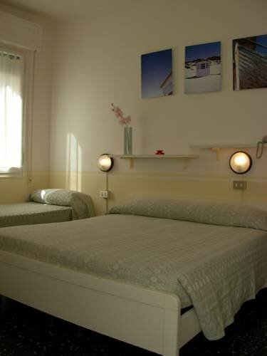 Гостиница Hotel Riviera в Андоре