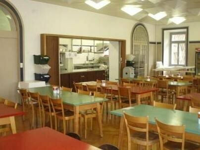 Хостел Ostello Montebello - Bellinzona Youth Hostel в Беллинцоне