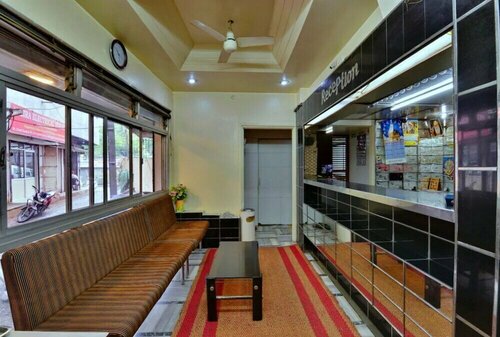 Гостиница Goroomgo Ashta Lakshmi Tourist Indore в Индауре