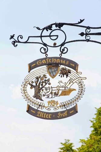 Гостиница Alter Hof в Фатерштеттене