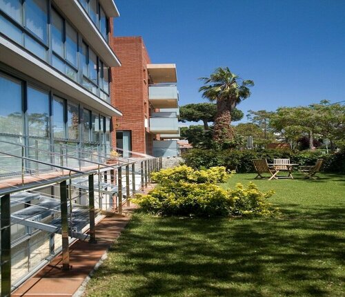 Гостиница Sg Costa Barcelona Apartments в Кастельдефельсе