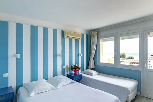 Гостиница Cap Nègre Hôtel в Ле-Лаванду