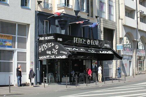 Peace and Love Hostel - Hostel Paris