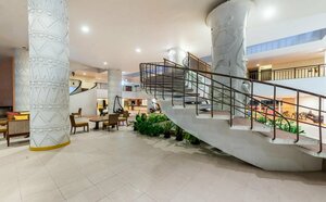 Гостиница Hotel Tropicana Pattaya