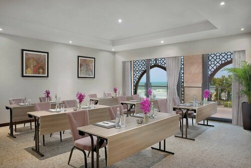 Гостиница Ajman Saray, a Luxury Collection Resort, Ajman в Эмирате Аджман