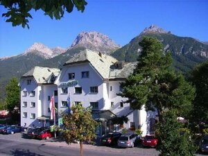 Гостиница Typically Swiss Hotel Altana