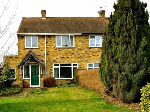Heathrow Lodge