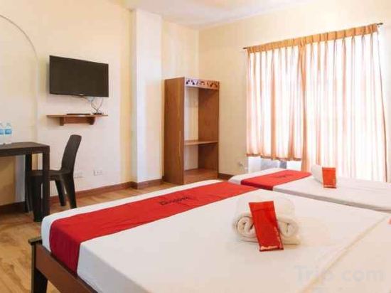 Фото RedDoorz Plus near Johnson and Johnson Paranaque