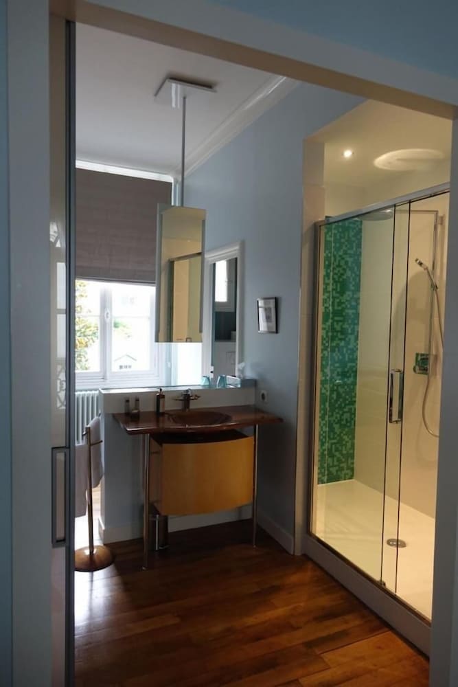 Фото La Maison Jules