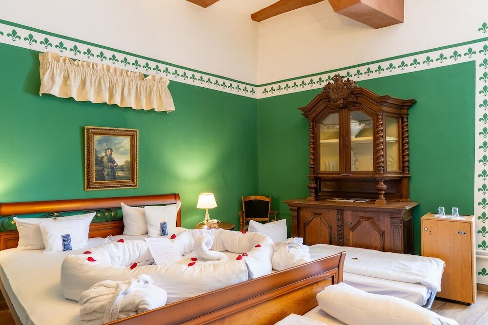 Фото Hotel Burg Trendelburg