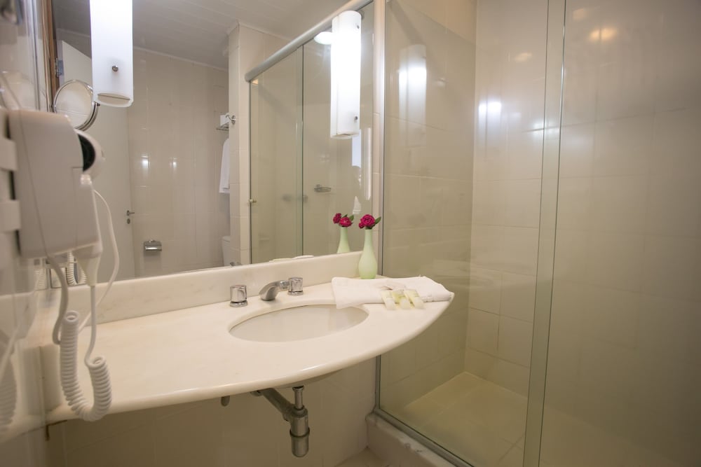 Фото Novotel Porto Alegre Tres Figueiras Hotel