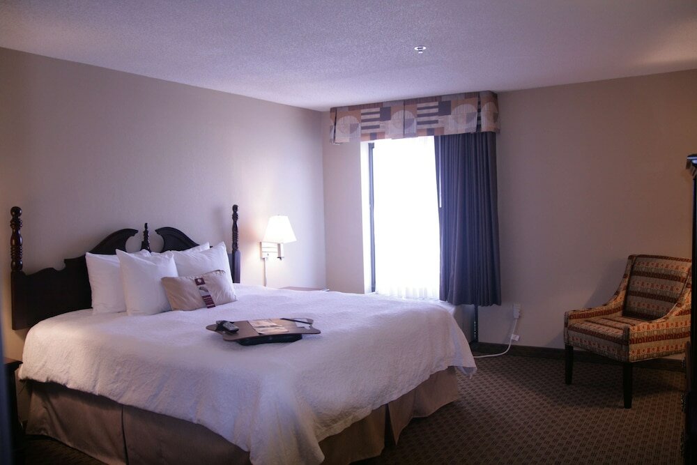 Фото Hampton Inn Olathe