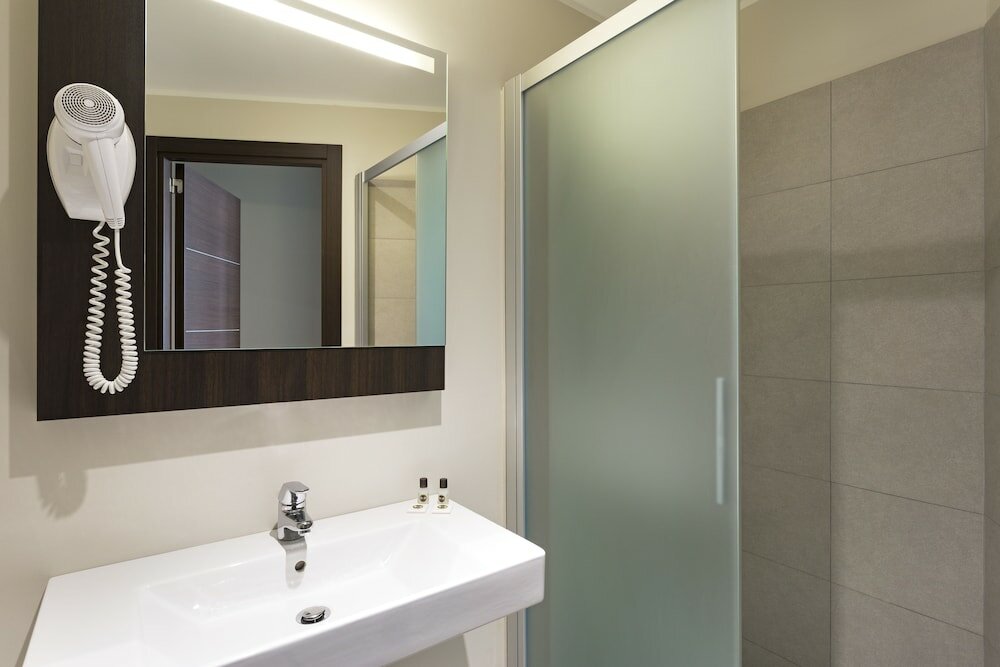 Фото B&b Hotel Milano Central Station