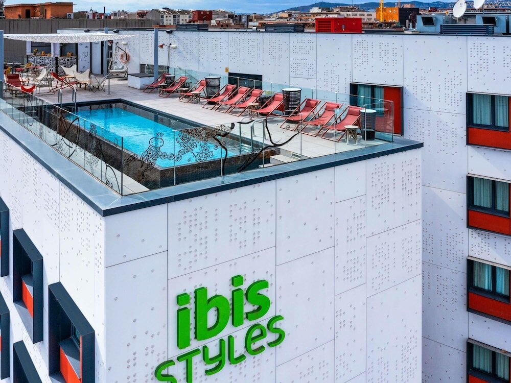 Фото Ibis Styles Barcelona City Bogatell