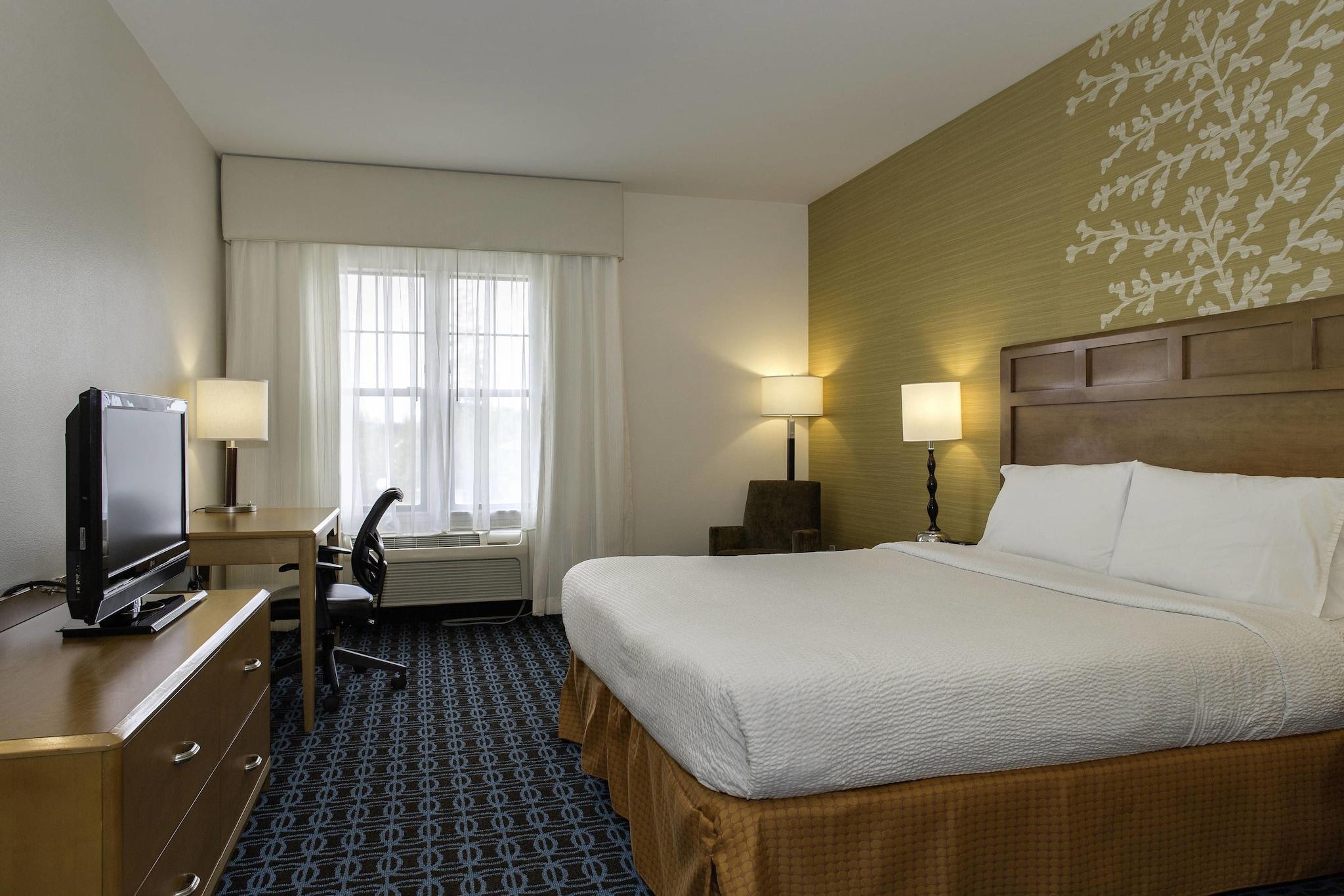 Фото Fairfield Inn & Suites Santa Rosa Sebastopol