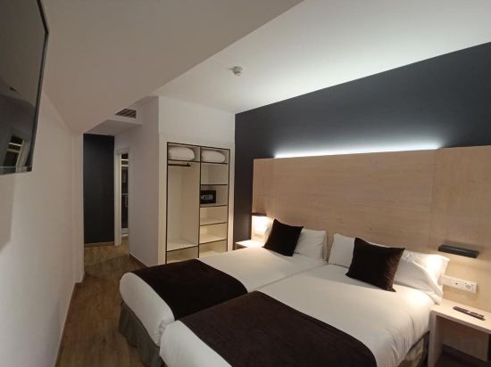 Фото Hotel Travessera