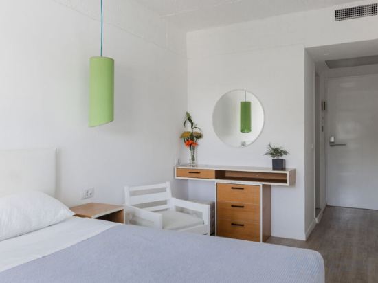 Фото Marathon Beach