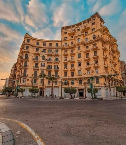 Гостиница Grand Talat Harb Plaza в Каире