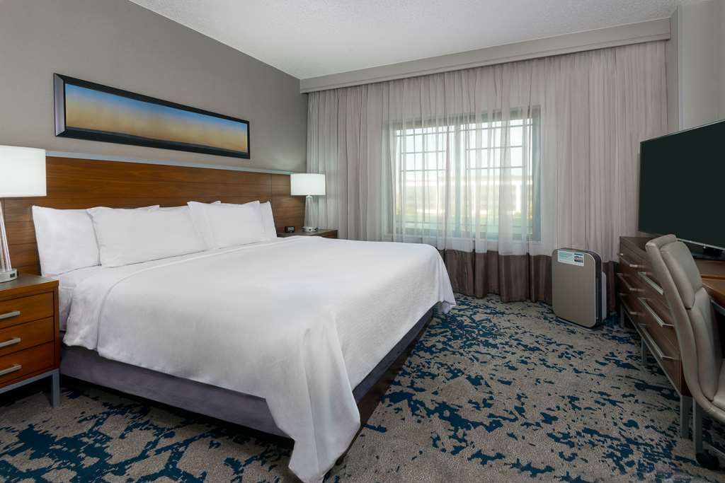 Фото Embassy Suites Little Rock