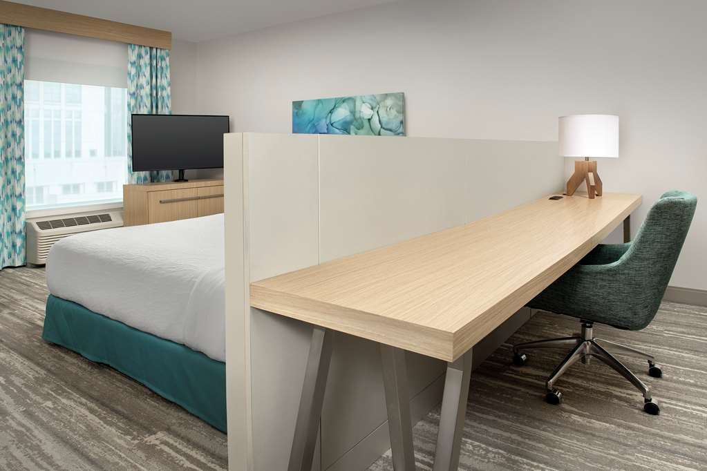 Фото Hilton Garden Inn Orlando Downtown