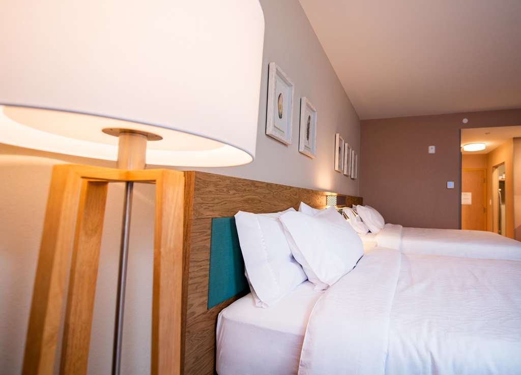 Фото Hilton Garden Inn Moncton Downtown