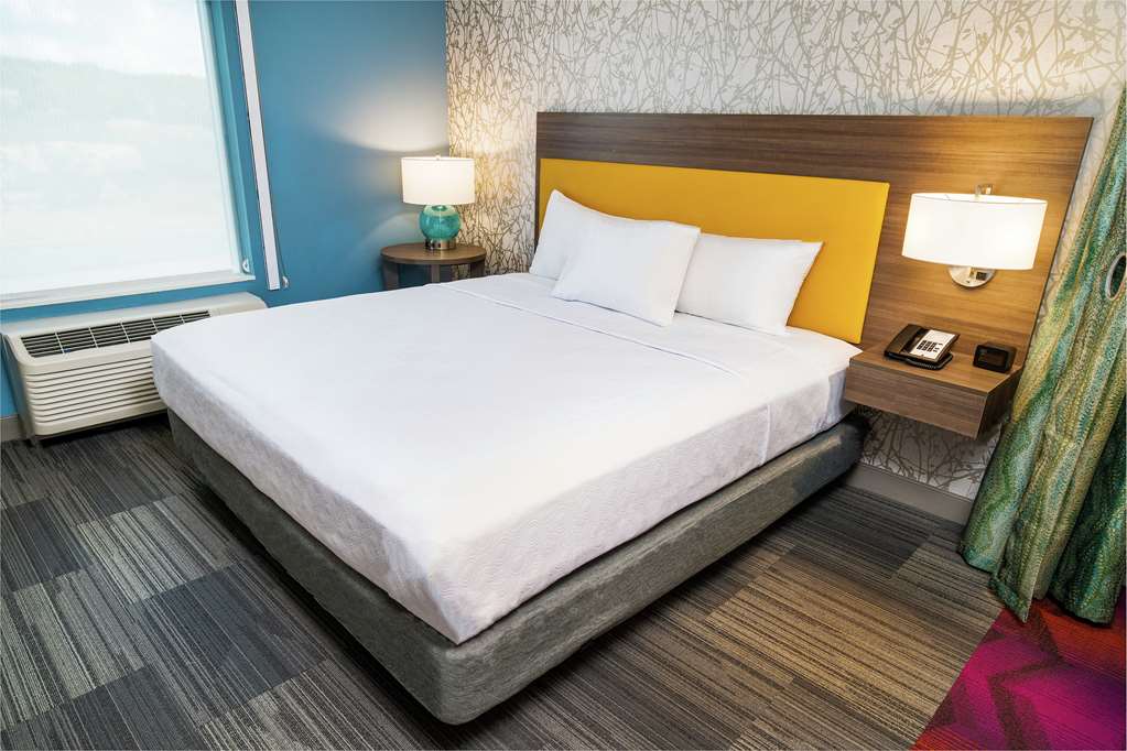 Фото Home2 Suites by Hilton San Antonio at the Rim