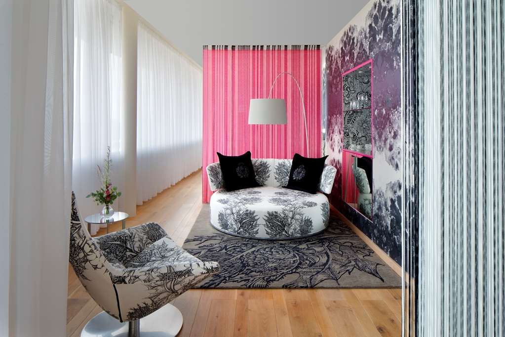 Фото Radisson Collection Hotel, Royal Mile Edinburgh