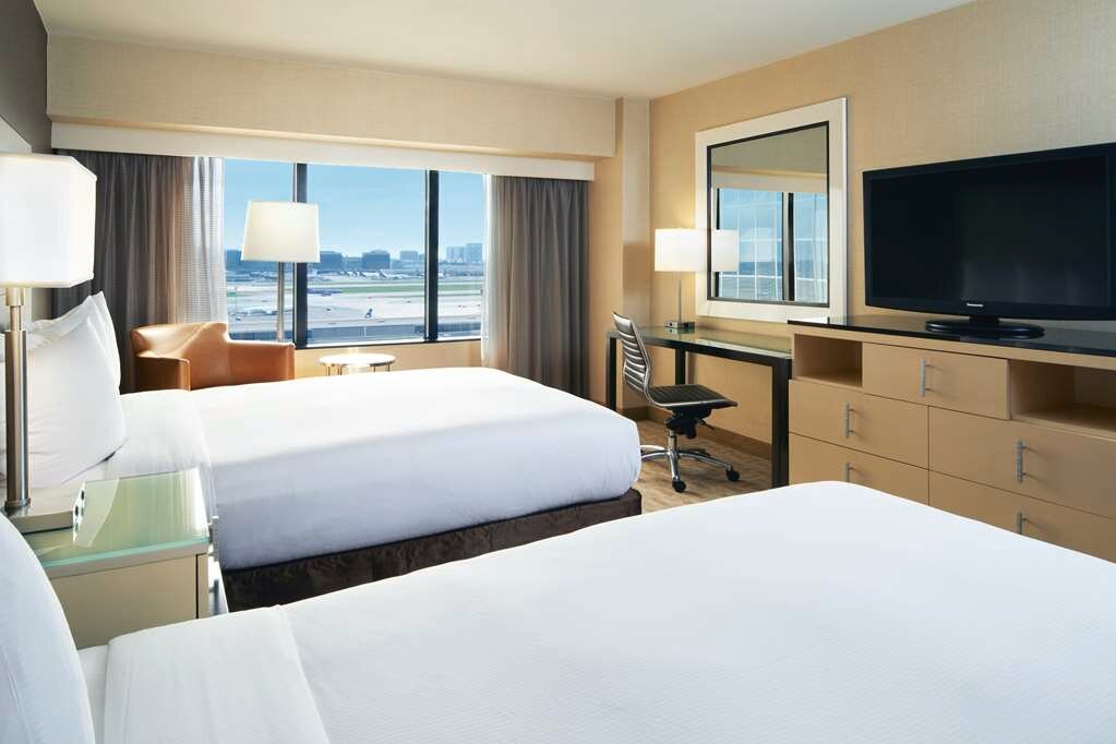 Фото Hilton Los Angeles Airport